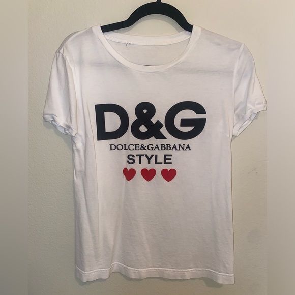 Pre-loved AUTHENTIC! Dolce & Gabbana tshirt - Picture 3 of 4